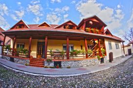 Pensiunea Badiu | Cazare Rasinari